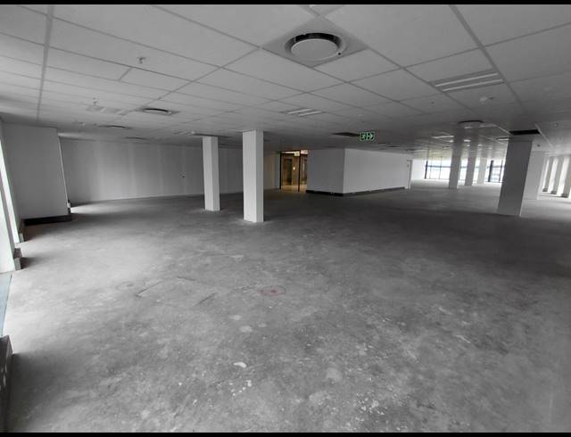 581M² OFFICE TO LET IN VORNA VALLEY